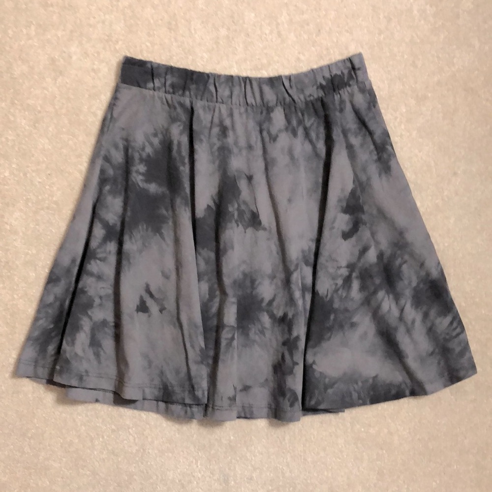 Earthbound Trading Co Black Grey Tie Dye Circle Skater Mini Skirt Size Small
